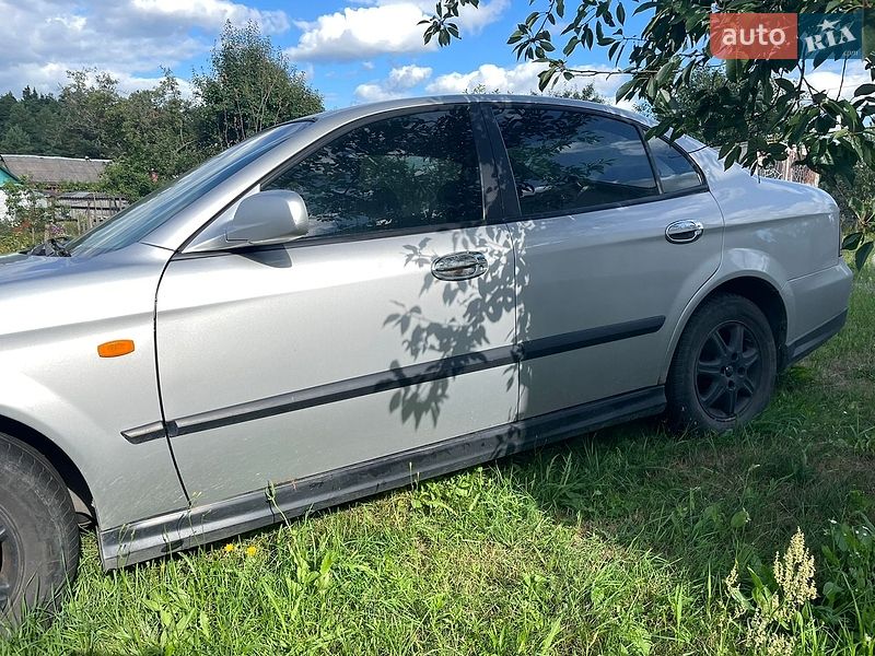 Седан Chevrolet Evanda 2006 в Коростені