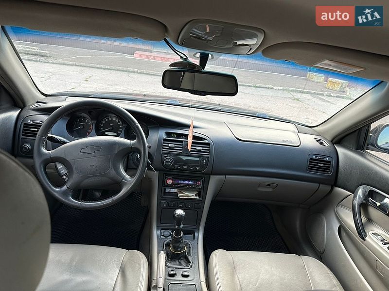Седан Chevrolet Evanda 2005 в Прилуках