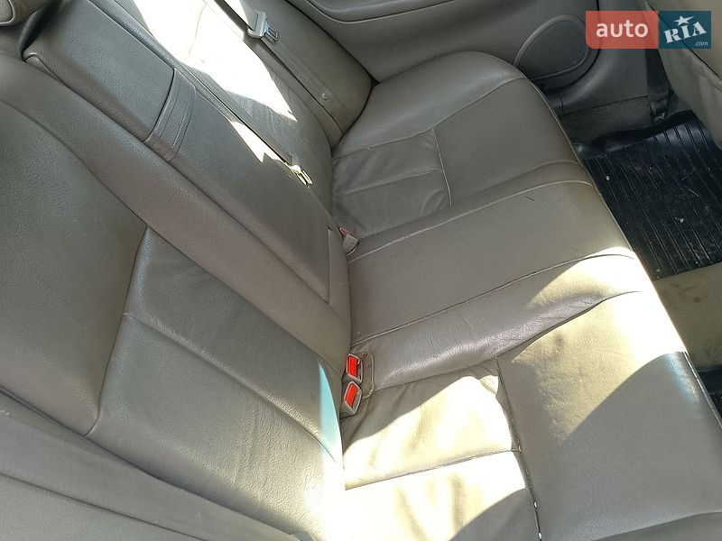 Седан Chevrolet Evanda 2006 в Чорткове
