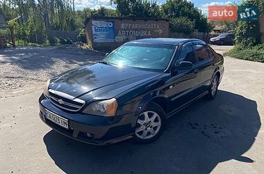 Седан Chevrolet Evanda 2006 в Ромнах