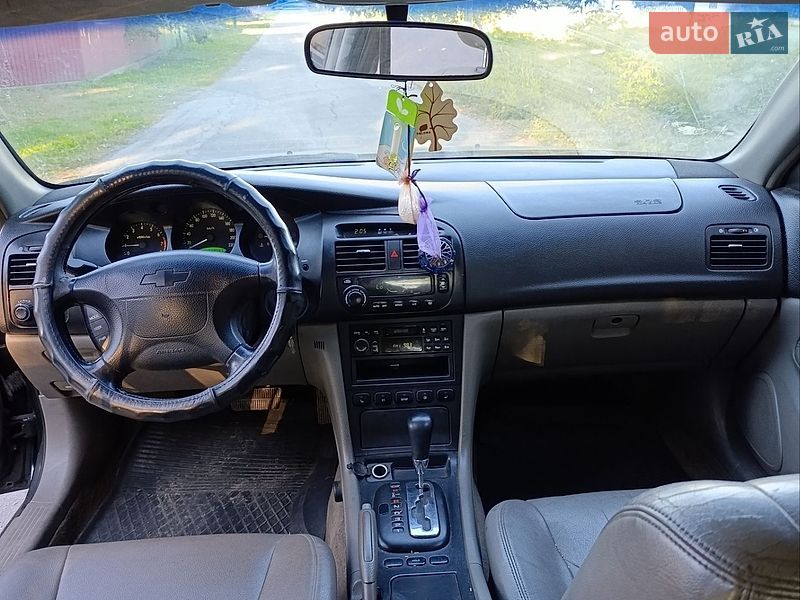 Седан Chevrolet Evanda 2005 в Мене