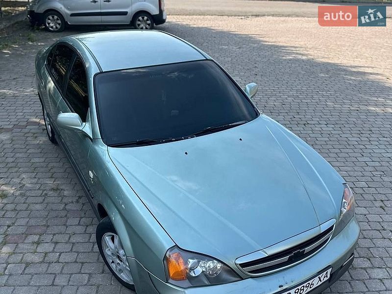 Седан Chevrolet Evanda 2005 в Буске фото 10 Седан Chevrolet Evanda 2005 в Буске
