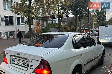 Седан Chevrolet Evanda 2006 в Києві фото 4 Седан Chevrolet Evanda 2006 в Києві