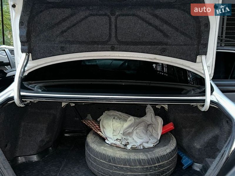 Седан Chevrolet Evanda 2006 в Києві фото 14 Седан Chevrolet Evanda 2006 в Києві