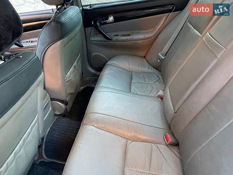 Седан Chevrolet Evanda 2005 в Дніпрі