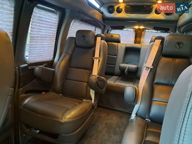 Минивэн Chevrolet Express 2018 в Киеве фото 19 Минивэн Chevrolet Express 2018 в Киеве