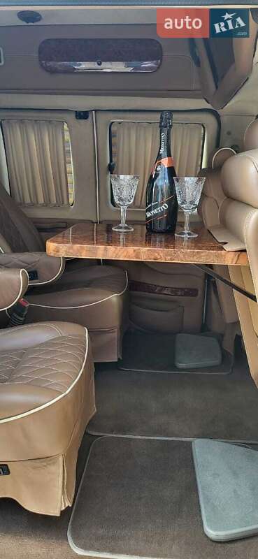 Минивэн Chevrolet Express 2011 в Киеве