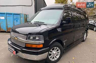 Минивэн Chevrolet Express 2010 в Киеве