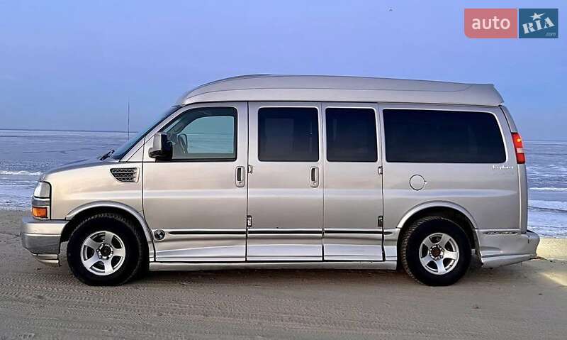 Минивэн Chevrolet Express 2008 в Черкассах