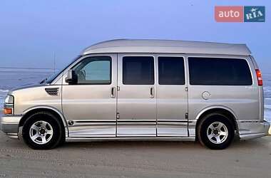 Минивэн Chevrolet Express 2008 в 