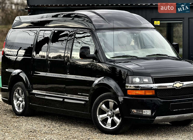 Chevrolet Express 2010