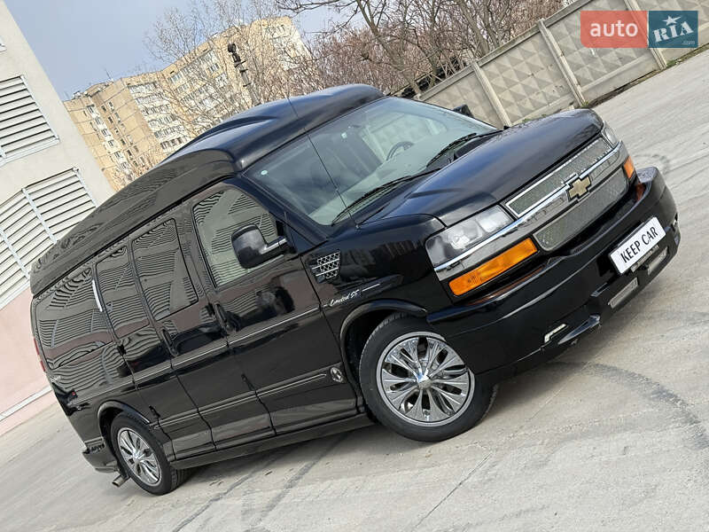 Мінівен Chevrolet Express 2013 в Одесі