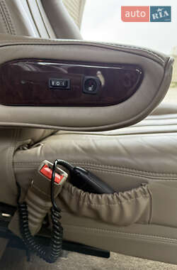 Минивэн Chevrolet Express 2013 в 