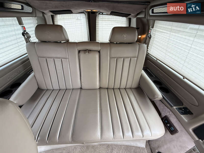 Мінівен Chevrolet Express 2013 в Одесі