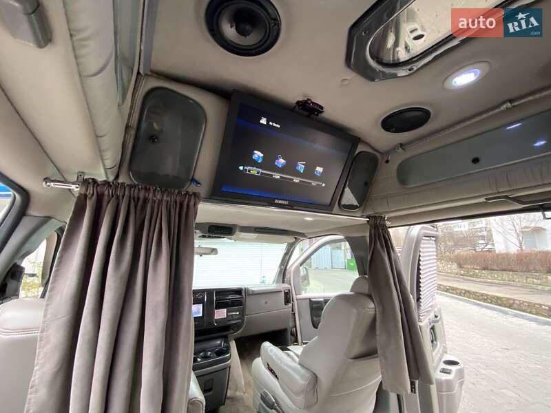 Минивэн Chevrolet Express 2006 в Одессе