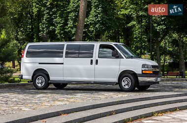 Минивэн Chevrolet Express 2018 в 