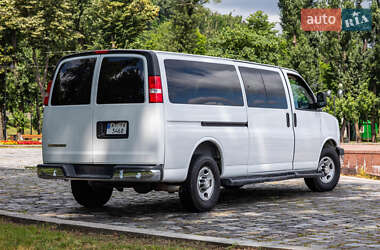 Минивэн Chevrolet Express 2018 в 