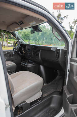 Минивэн Chevrolet Express 2018 в 