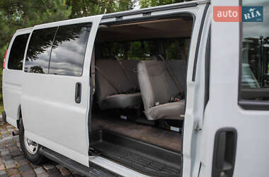 Минивэн Chevrolet Express 2018 в 