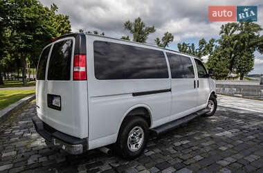 Минивэн Chevrolet Express 2018 в 