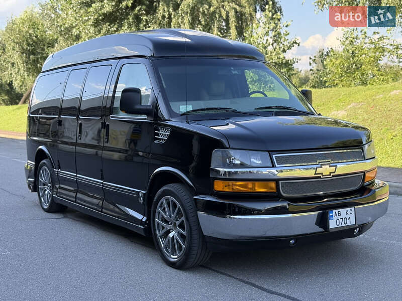 Chevrolet Express 2012