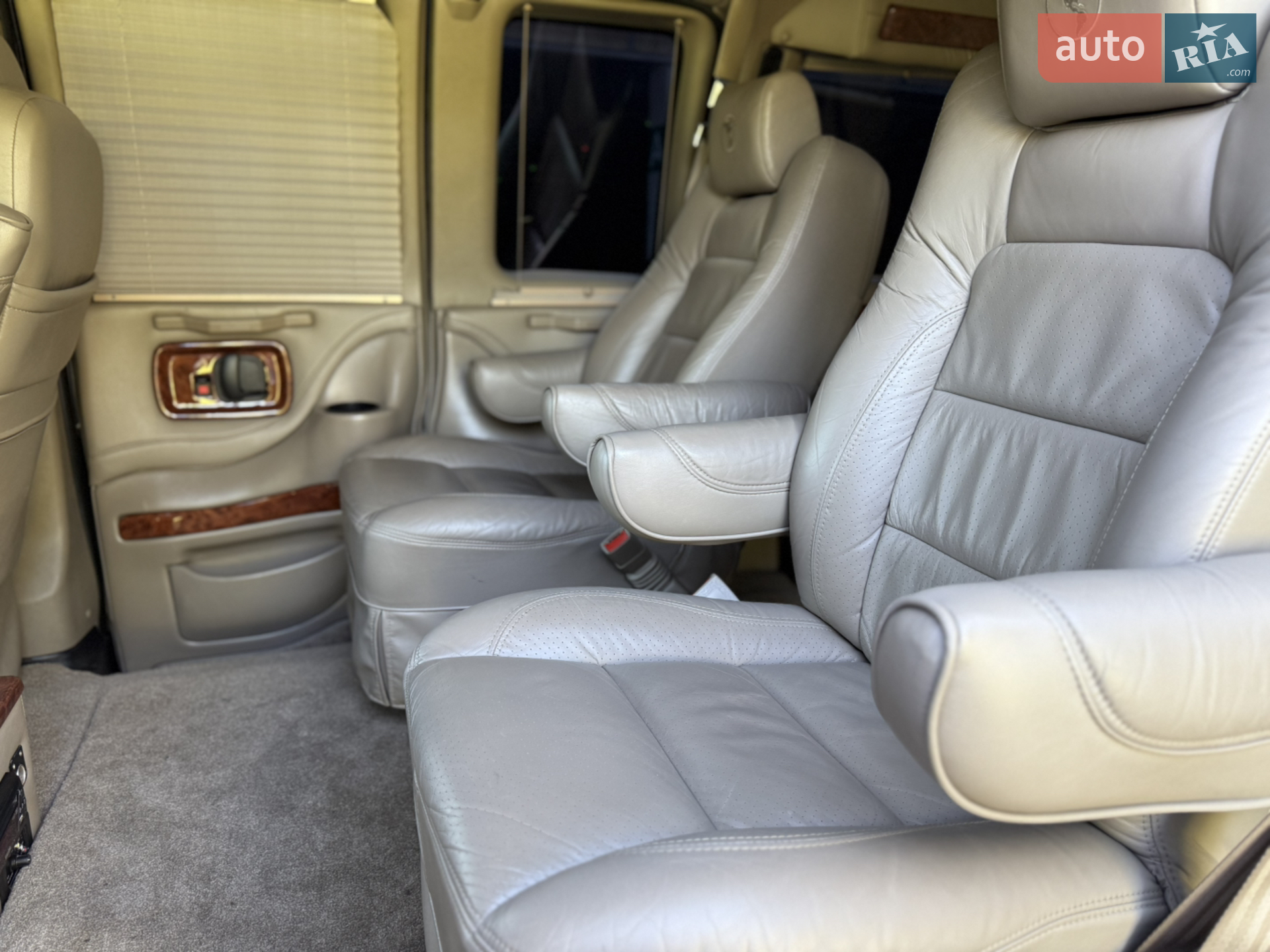 2012 Chevrolet Express - мініатюра 12