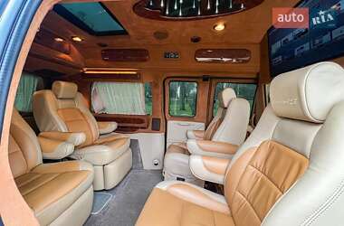 Минивэн Chevrolet Express 2012 в Виннице