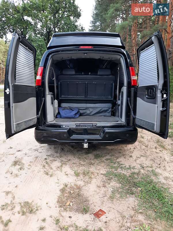 Мінівен Chevrolet Express 2017 в Світловодську фото 23 Мінівен Chevrolet Express 2017 в Світловодську