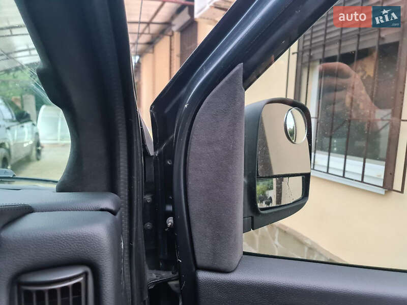 Минивэн Chevrolet Express 2017 в Днепре фото 21 Минивэн Chevrolet Express 2017 в Днепре