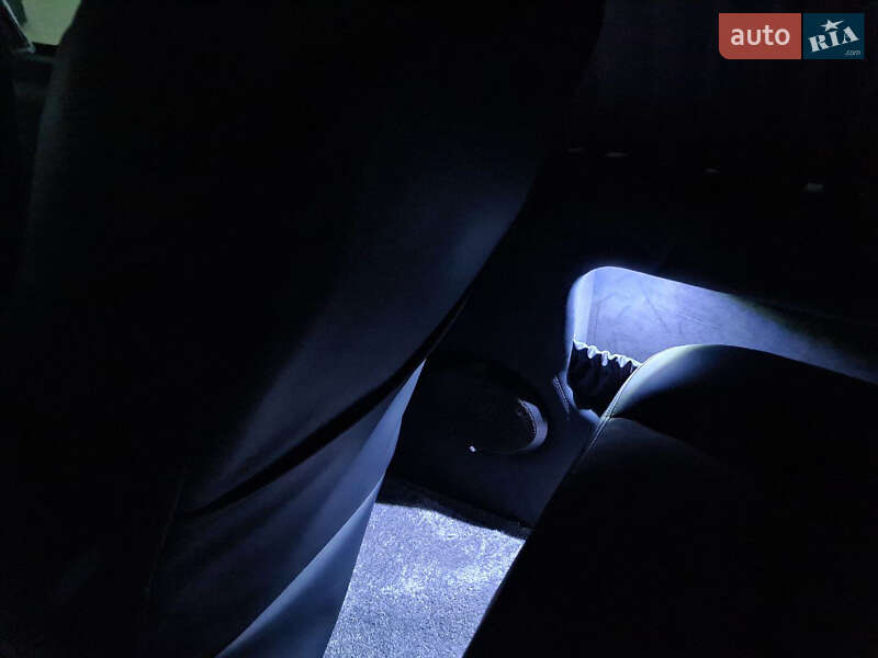 Минивэн Chevrolet Express 2017 в Днепре фото 52 Минивэн Chevrolet Express 2017 в Днепре