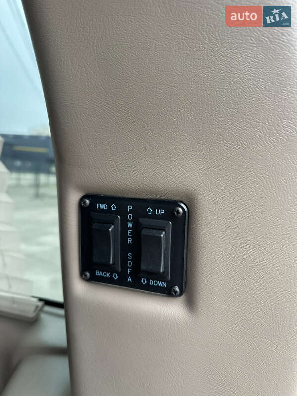 Мінівен Chevrolet Express 2012 в Києві