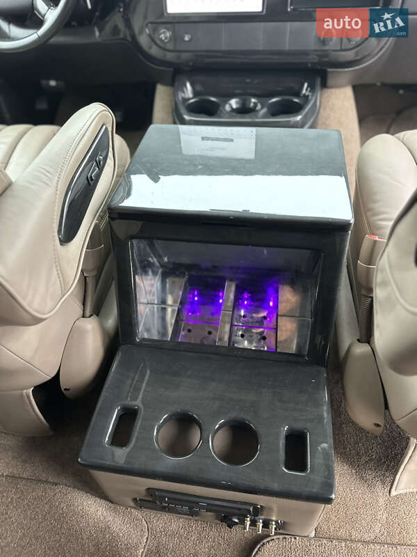 Мінівен Chevrolet Express 2012 в Києві