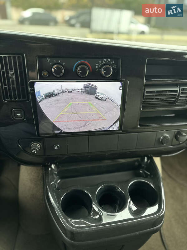 Мінівен Chevrolet Express 2012 в Києві