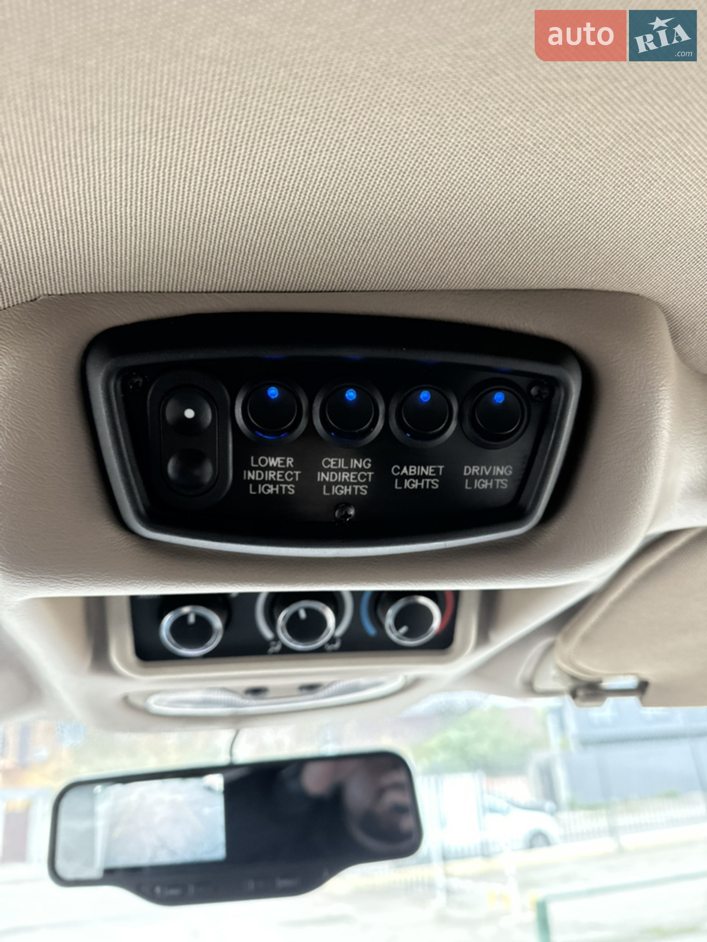 2012 Chevrolet Express - мініатюра 52