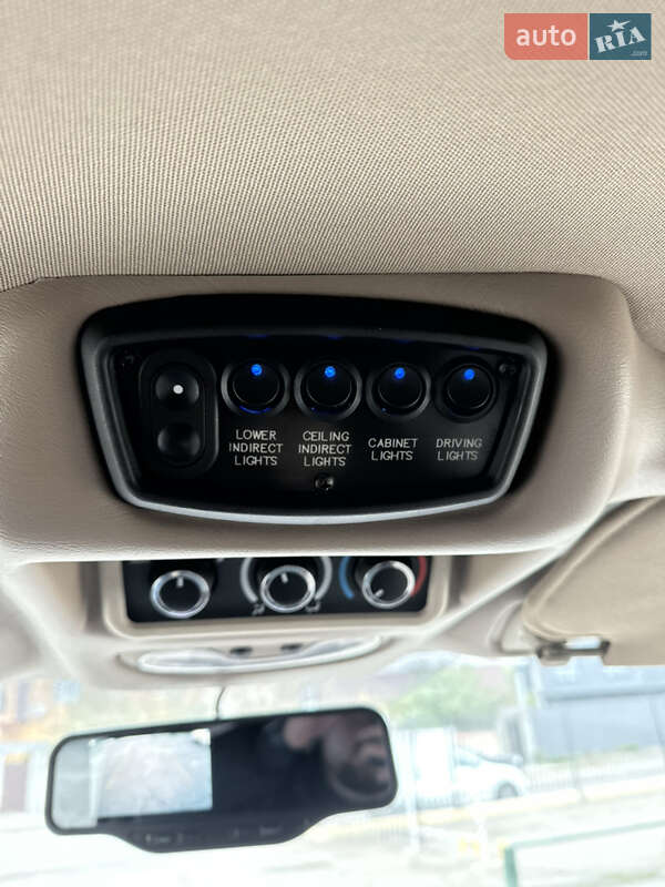 Мінівен Chevrolet Express 2012 в Києві