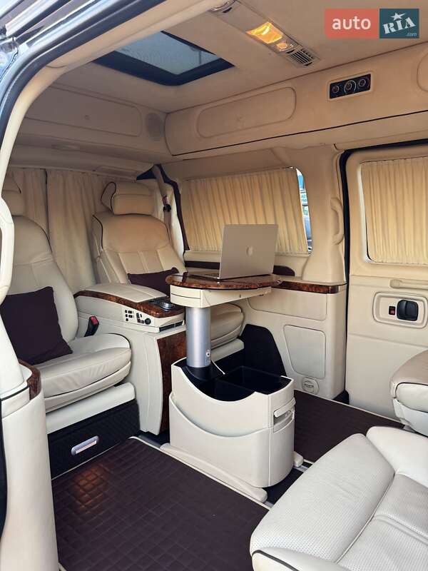 Мінівен Chevrolet Express 2008 в Києві