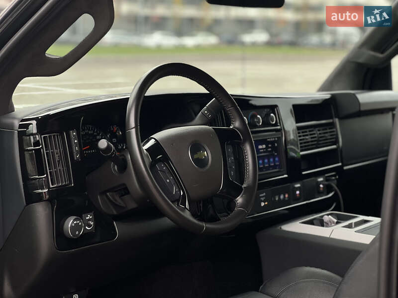Мінівен Chevrolet Express 2022 в Києві фото 17 Мінівен Chevrolet Express 2022 в Києві