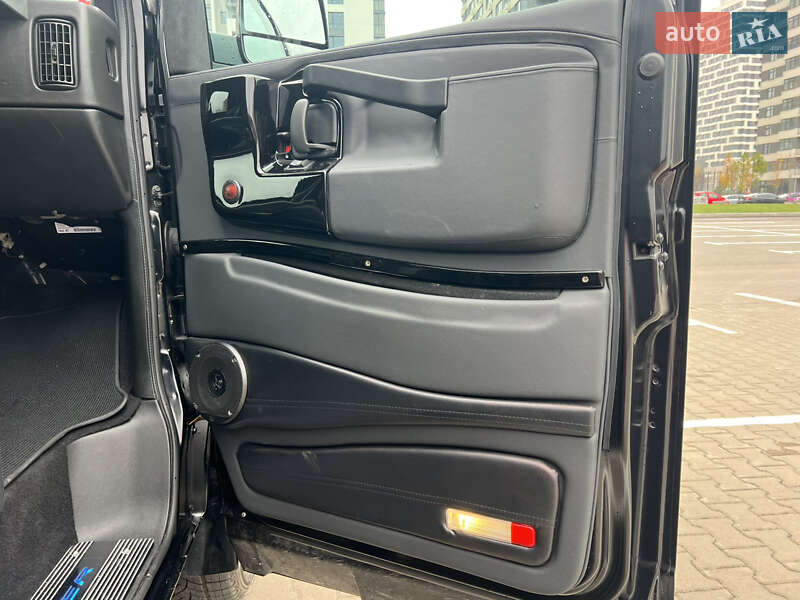 Мінівен Chevrolet Express 2022 в Києві фото 20 Мінівен Chevrolet Express 2022 в Києві