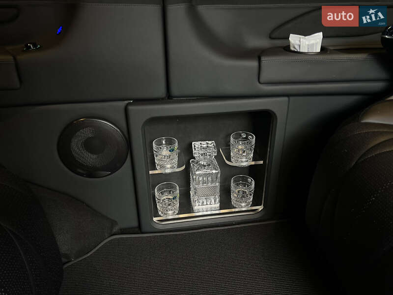 Мінівен Chevrolet Express 2022 в Києві фото 29 Мінівен Chevrolet Express 2022 в Києві