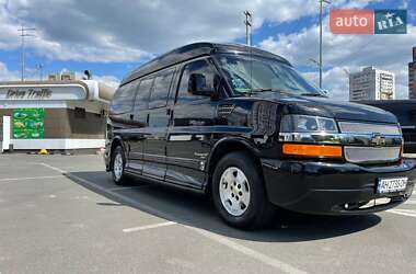 Минивэн Chevrolet Express 2011 в Киеве