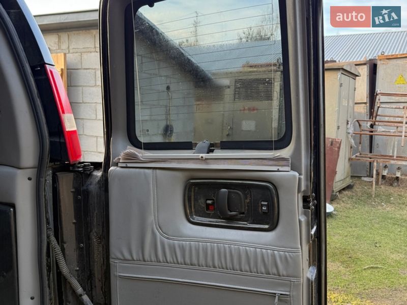 Минивэн Chevrolet Express 2008 в Нетешине