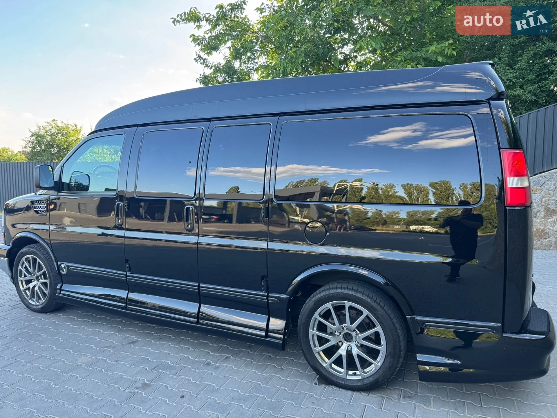 2012 Chevrolet Express - мініатюра 2