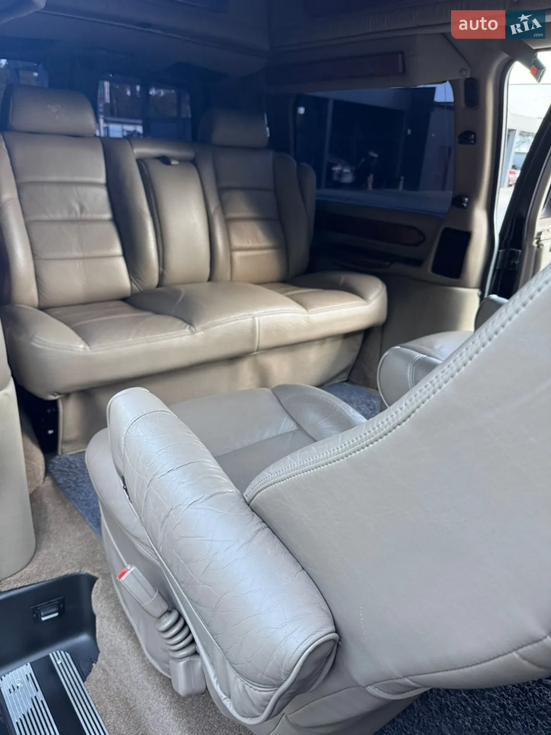 2012 Chevrolet Express - мініатюра 19