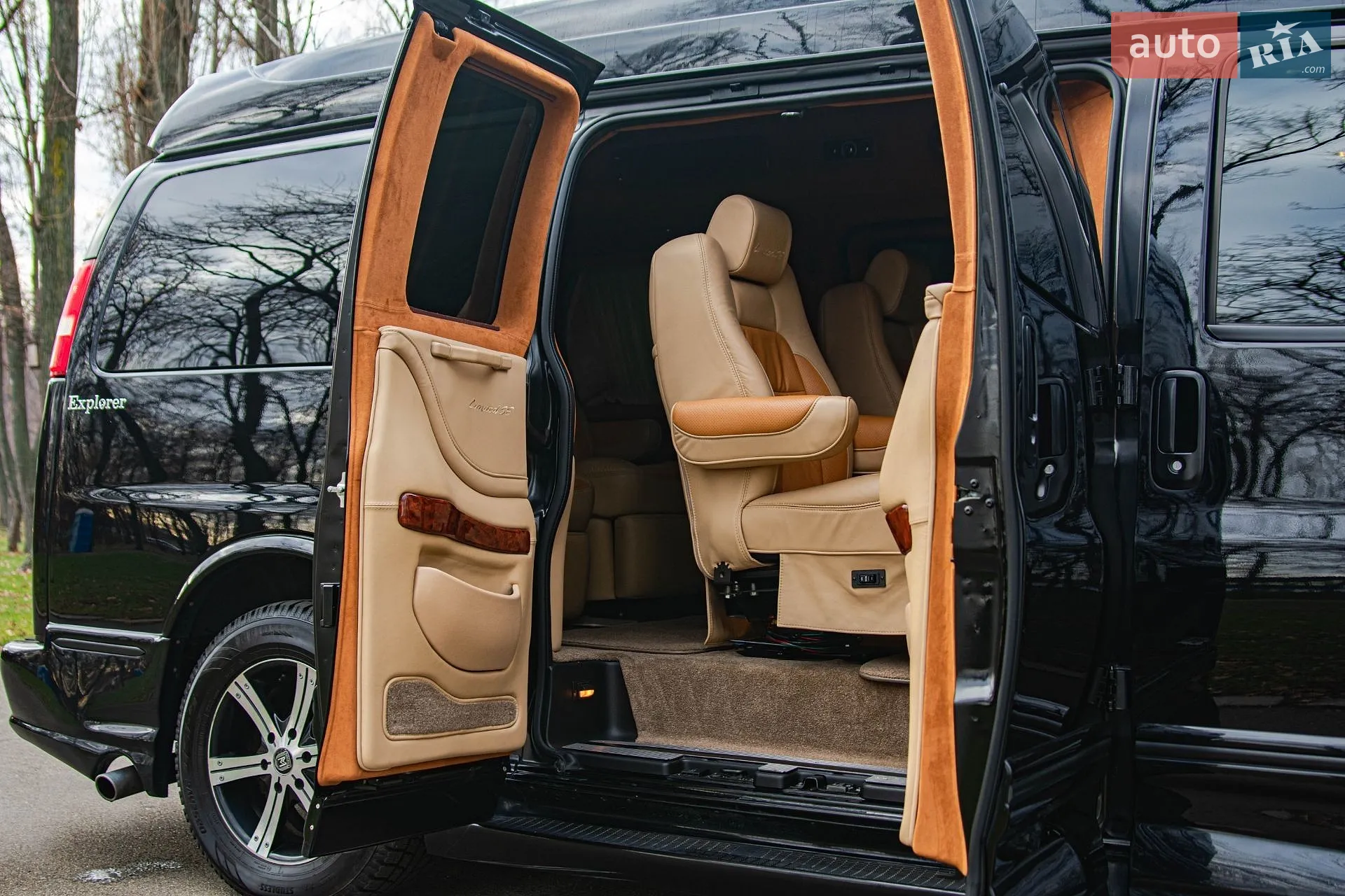 2012 Chevrolet Express - мініатюра 5