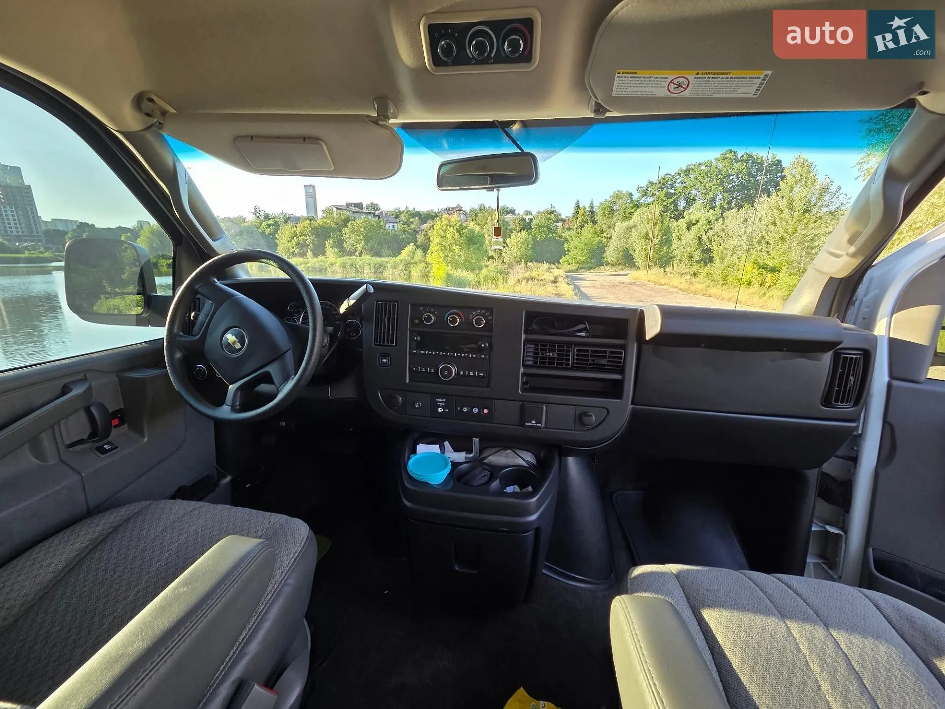 2018 Chevrolet Express - мініатюра 20