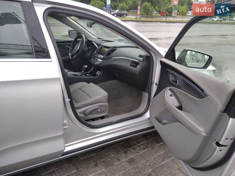 Седан Chevrolet Impala 2016 в Одесі
