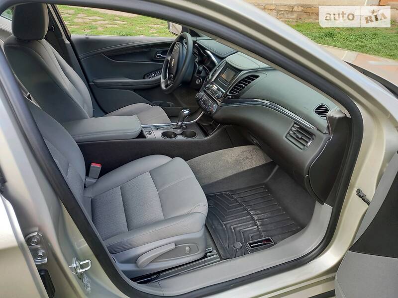 Седан Chevrolet Impala 2013 в Косове