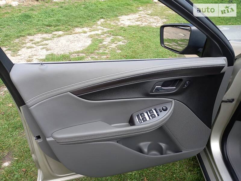 Седан Chevrolet Impala 2013 в Косове