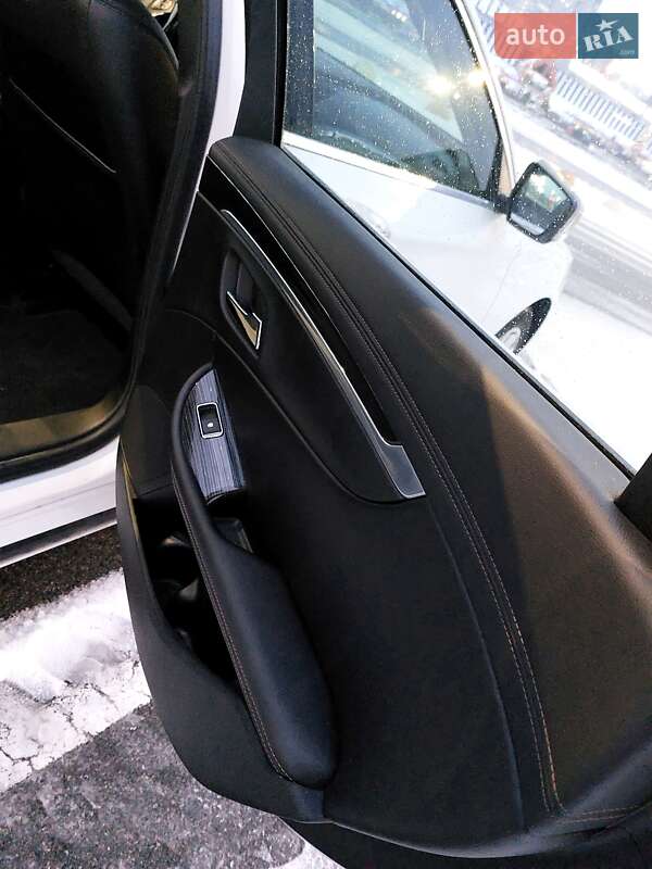 Седан Chevrolet Impala 2016 в Києві