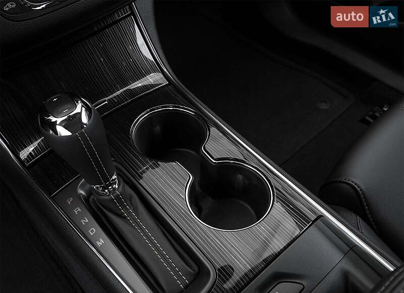 Седан Chevrolet Impala 2016 в Києві